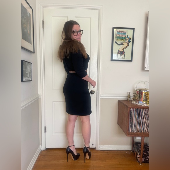 60s Vintage Black Knit Wiggle Dress w 3/4 Length Sleeves and rounded collar - Picture 2 of 10